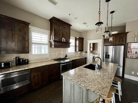 905 Burrow Ave, Conway, AR 72032 photo 10