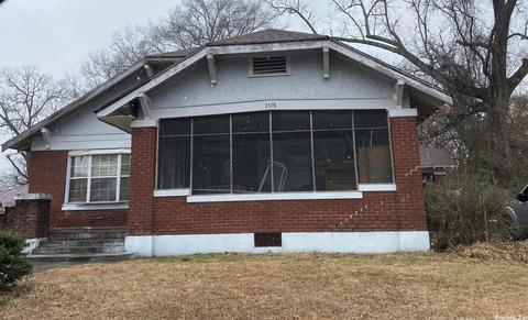 1318 S Laurel St, Pine Bluff, AR 71601
