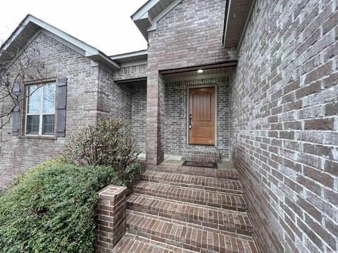 585 Crepe Myrtle Loop, Cabot, AR 72023 photo 2