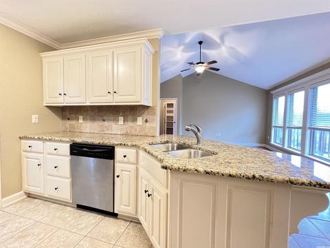 585 Crepe Myrtle Loop, Cabot, AR 72023 photo 8