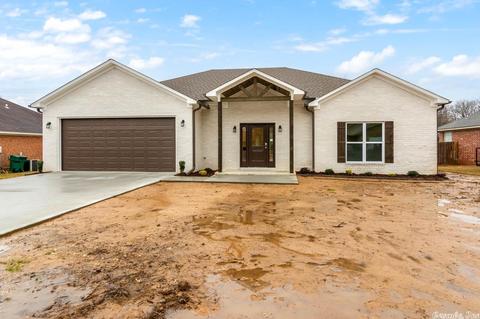 2235 Maplewood Dr, Conway, AR 72034 photo 1