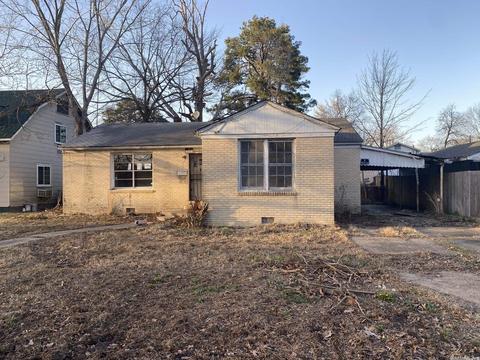1215 W 26th Ave, Pine Bluff, AR 71603 photo 1