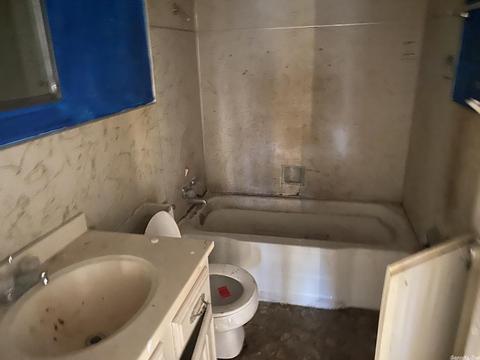 1215 W 26th Ave, Pine Bluff, AR 71603 photo 3