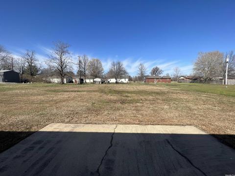 936 E Margaret St, Piggott, AR 72454 photo 10