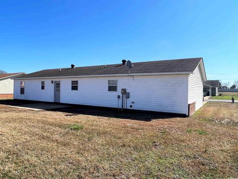 936 E Margaret St, Piggott, AR 72454 photo 9