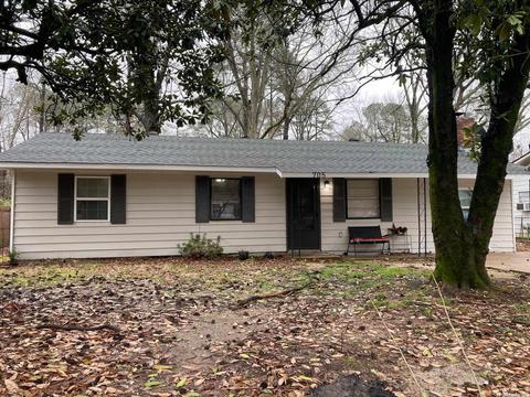705 Edgehill Dr, Benton, AR 72015 photo 1