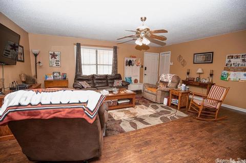 9011 Henderson Rd, Pine Bluff, AR 71603 photo 7