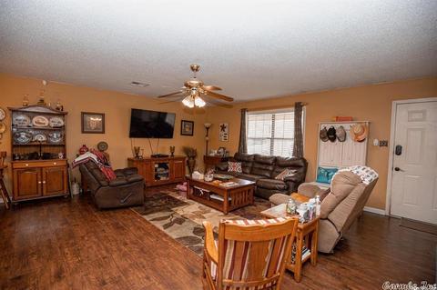 9011 Henderson Rd, Pine Bluff, AR 71603 photo 10