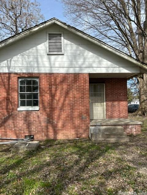 424 E Union Ave, Osceola, AR 72370 photo 3