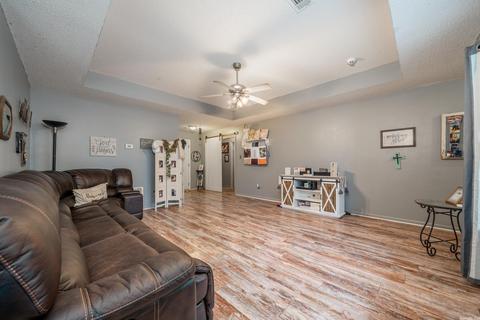 209 Meadow Creek Dr, Haskell, AR 72015 photo 5