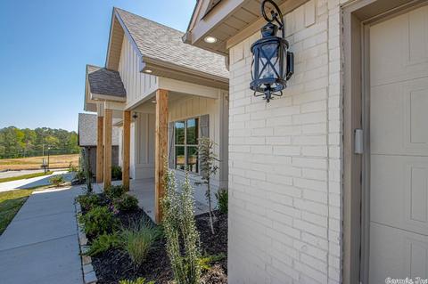 104 Harmony Village Dr, Haskell, AR 72015 photo 5