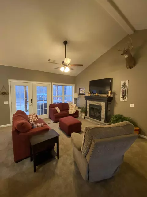 200 Emma Dr, Mountain View, AR 72560 photo 4