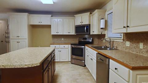 1310 Wilson Loop, Ward, AR 72176 photo 9