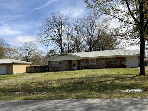 3715 Greenway Dr, Pine Bluff, AR 71603 photo 1