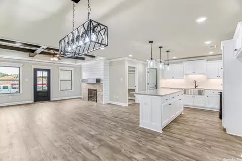 18 Arbor Trl, Cabot, AR 72023 photo 9