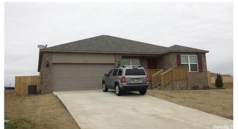 913 Pinehurst Loop, Cabot, AR 72023 photo 1