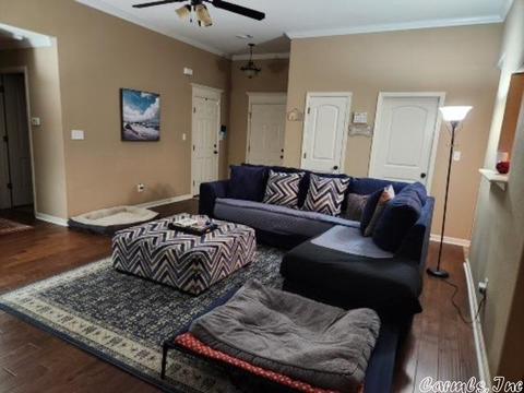 2017 Dandelion Dr, Benton, AR 72019 photo 4