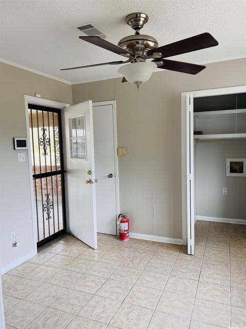 402 W 46th St, Pine Bluff, AR 71603 photo 3