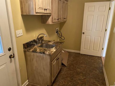 404 Green Mdws, Pine Bluff, AR 71603 photo 6