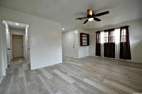 2643 Ouachita Cir, Mena, AR 71953 photo 3