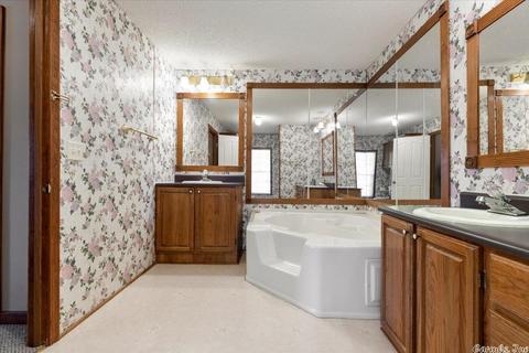 7505 Crossroads, Benton, AR 72015 photo 8