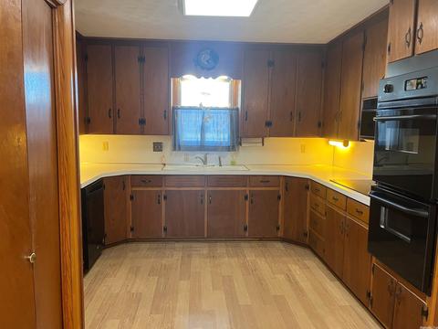 2800 Edgewood Dr, Pine Bluff, AR 71603 photo 4