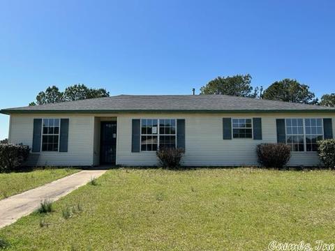 14001 Krestview Dr, Mabelvale, AR 72103 photo 1