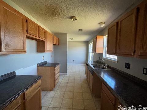14001 Krestview Dr, Mabelvale, AR 72103 photo 3