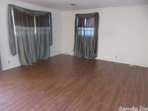 6901 Village Dr, Pine Bluff, AR 71603 photo 10