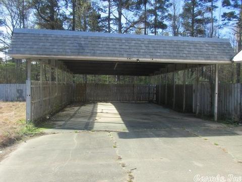 1804 Pine Cone, Pine Bluff, AR 71603 photo 3