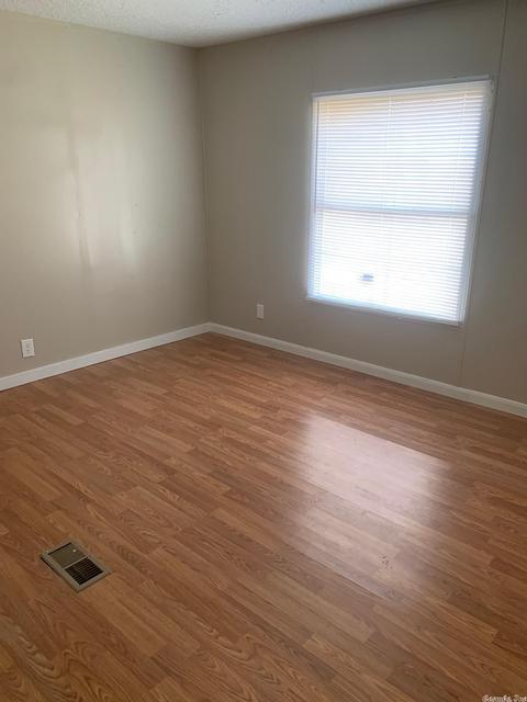 215 Sydney Pl, Lonoke, AR 72086 photo 8