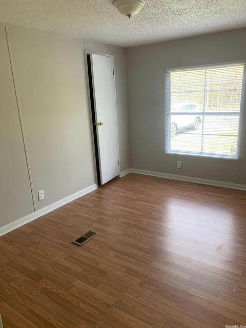 215 Sydney Pl, Lonoke, AR 72086 photo 9