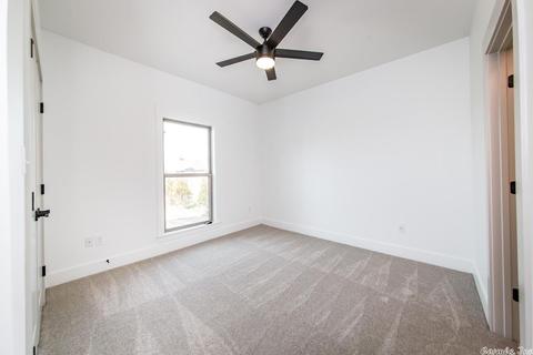 2425 Wilmington, Conway, AR 72034 photo 32