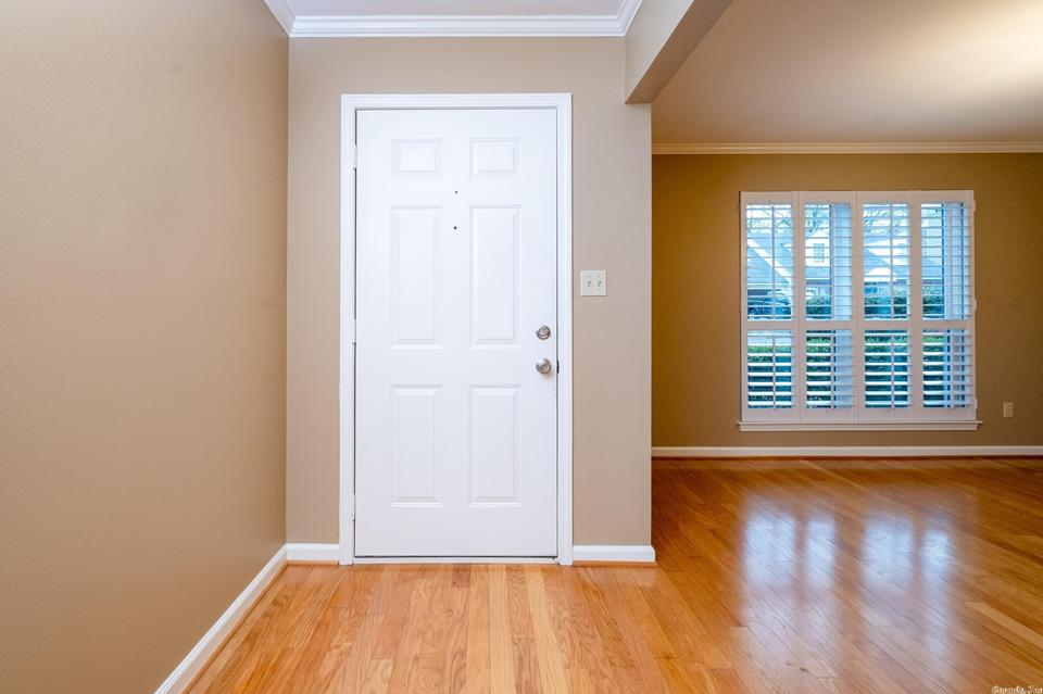 11 Charleston Pl, Little Rock, AR 72205 photo 3