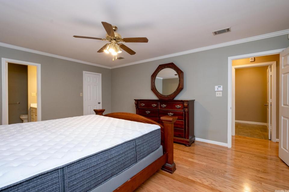  11 Charleston Pl, Little Rock, AR 72205 photo 22