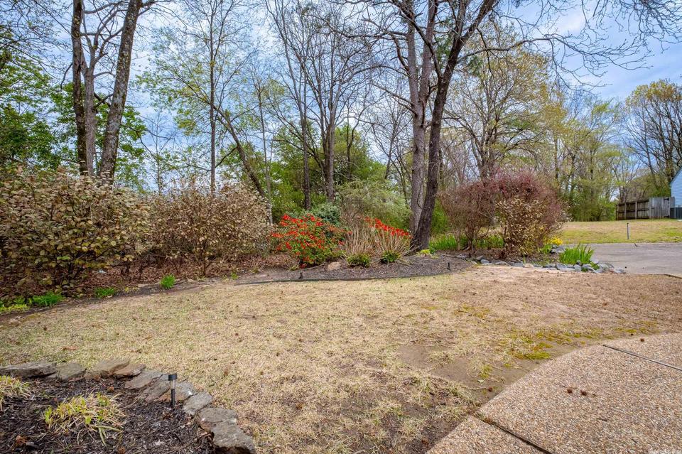  11 Charleston Pl, Little Rock, AR 72205 photo 2