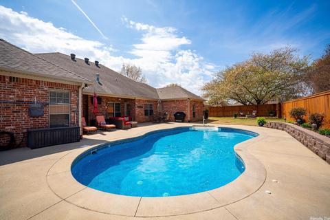 3310 Loetscher Cir, Conway, AR 72034 photo 2