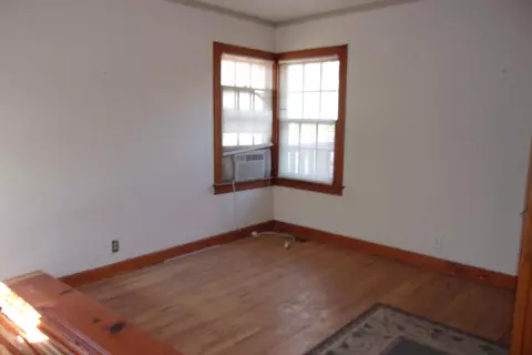 433 Combs Ave, Cotter, AR 72626 photo 7