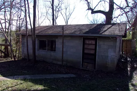 433 Combs Ave, Cotter, AR 72626 photo 31