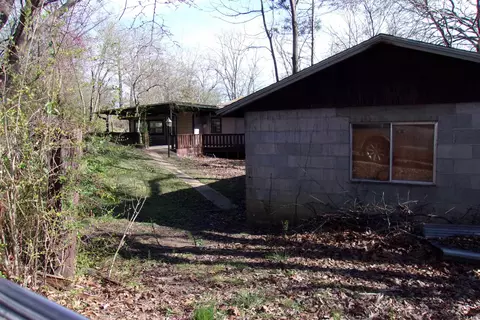 433 Combs Ave, Cotter, AR 72626 photo 26