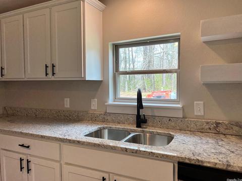 140 Iroquois Rd, Hot Springs, AR 71913 photo 1