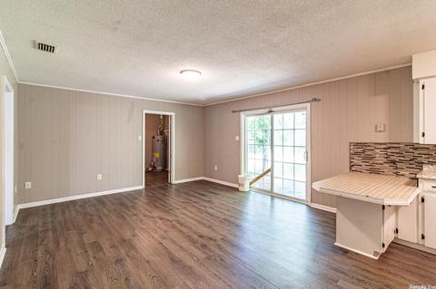 518 S Davis St, Conway, AR 72034 photo 3