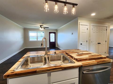 232 E Broad St, Lepanto, AR 72354 photo 10