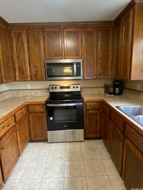 402 N Holly St, Beebe, AR 72012 photo 5
