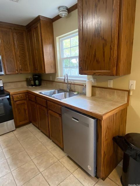 402 N Holly St, Beebe, AR 72012 photo 6
