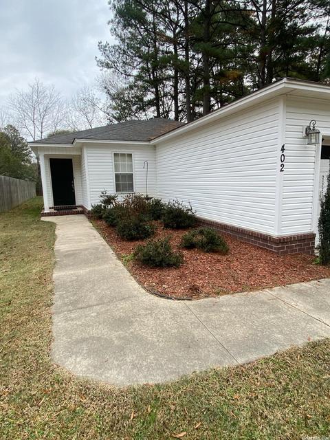 402 N Holly St, Beebe, AR 72012 photo 3