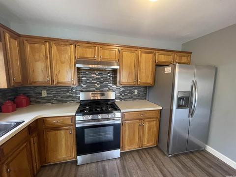 721 E North St, Benton, AR 72015 photo 8