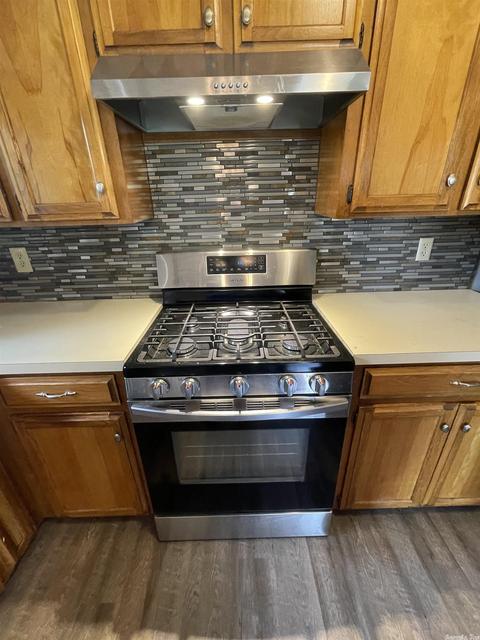 721 E North St, Benton, AR 72015 photo 6