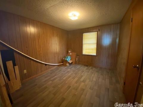 411 SW 3rd, England, AR 72046 photo 9