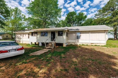 205 Hempstead 254, Hope, AR 71801 photo 1